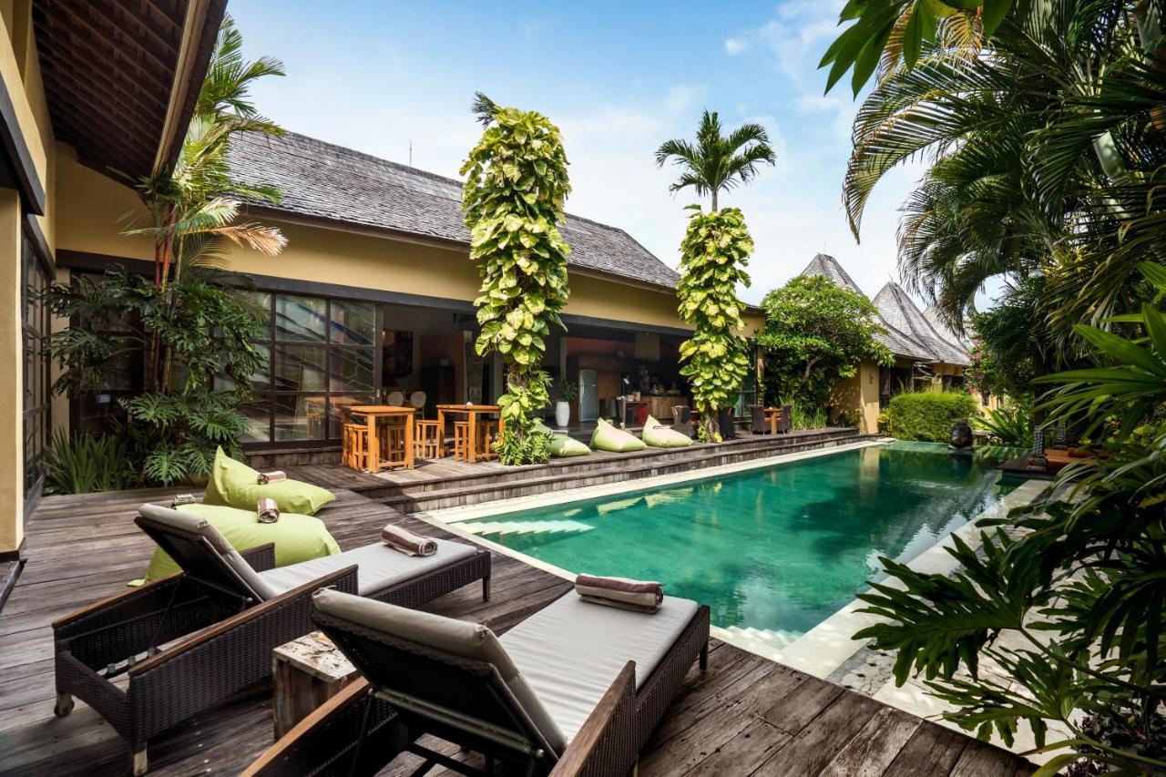 Lautan Kupu - Kupu Villas กูตา ภายนอก รูปภาพ